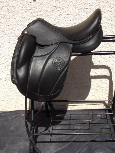 Sella da dressage Forestier  17.5" - 2025