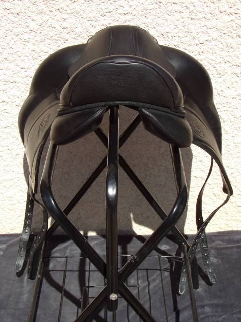 Sella da dressage Forestier  17.5" - 2025