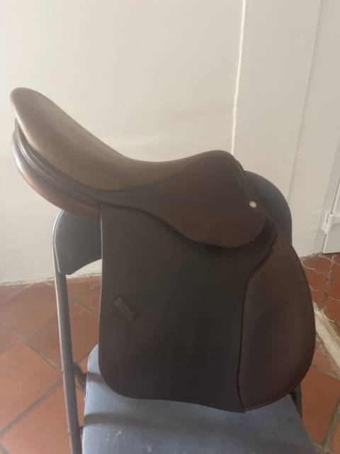 Sella da salto ostacoli Devoucoux Haurra 16" - 2007