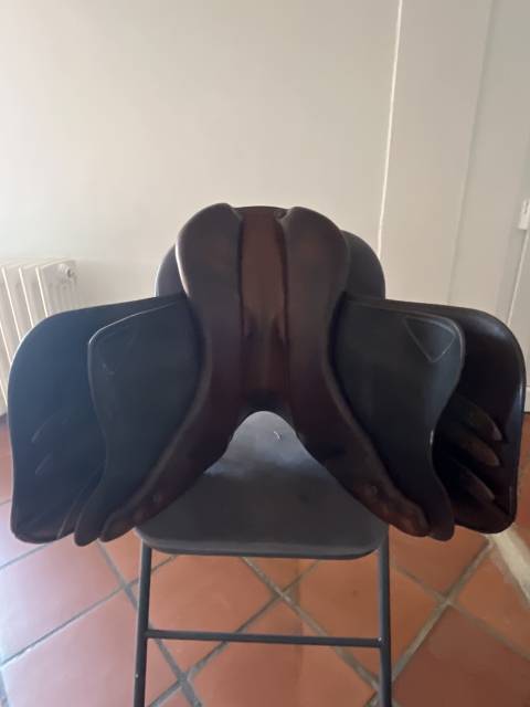 Sella da salto ostacoli Devoucoux Haurra 16" - 2007