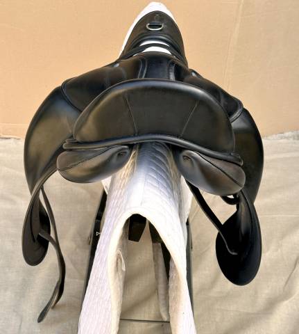 Sella da dressage Childeric  17.5" - 2015
