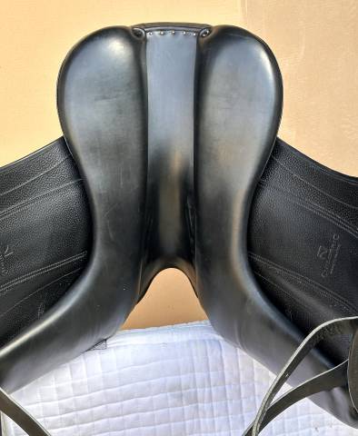 Sella da dressage Childeric  17.5" - 2015