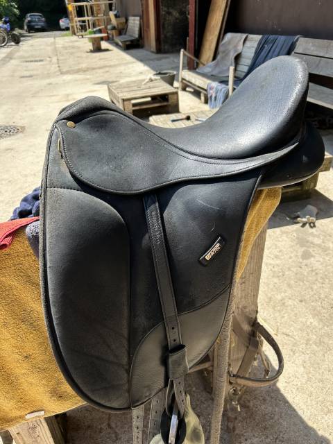 Sella da dressage Wintec  17" - 2020