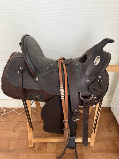 Sella western   16" - 2014