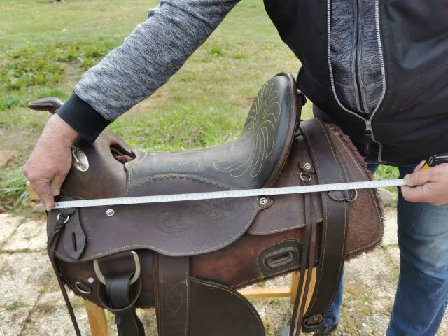 Sella western   16" - 2014
