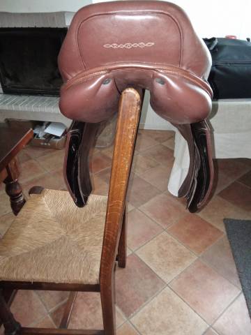 Altra sella Fouganza  17.5" - 2022