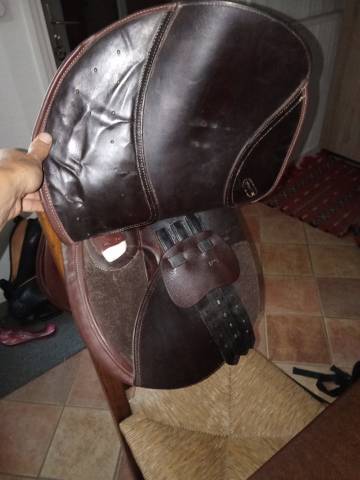 Altra sella Fouganza  17.5" - 2022