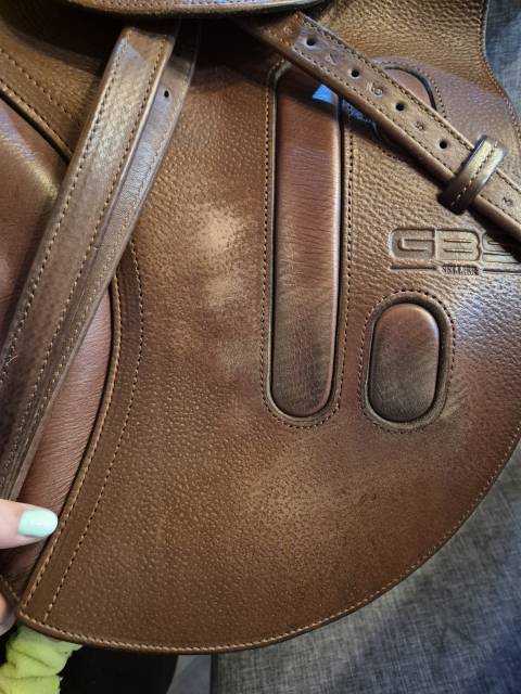 Sella da salto ostacoli GBS  16.5" - 2018