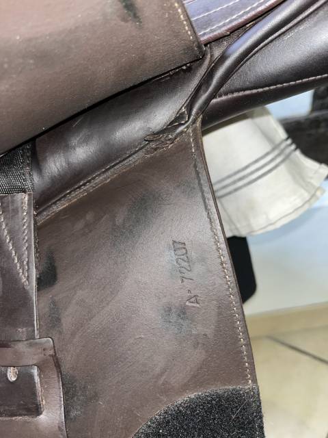 Sella mista Eric Thomas  17.5" - 2023