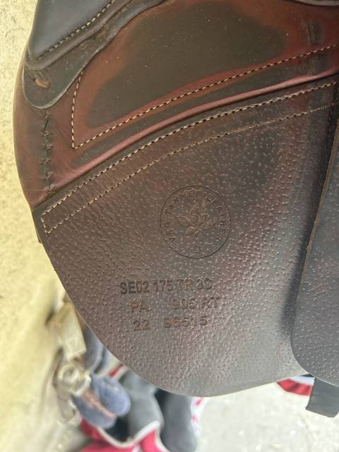 Sella da salto ostacoli CWD  17.5" - 2022