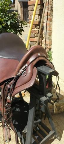 Sella da trekking Decathlon Escape 17.5" - 2025