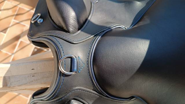 Sella da dressage Gaston Mercier  17" - 2025