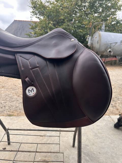 Sella da salto ostacoli Meyer  17.5" - 2020