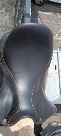 Sella da dressage Childeric  17" - 2019