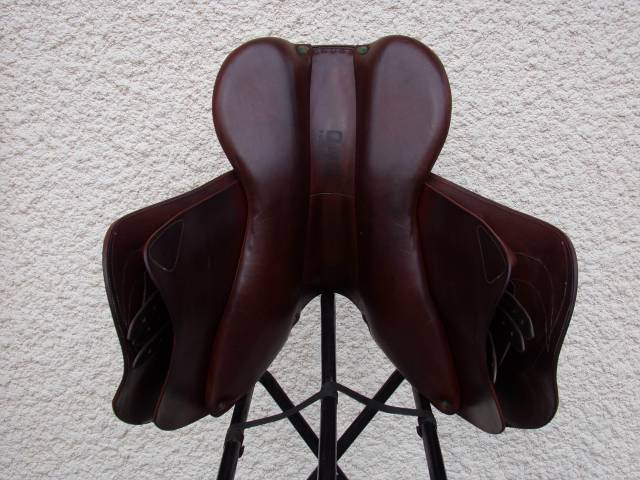 Sella da salto ostacoli Devoucoux  17" - 2017