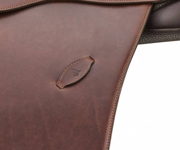 Sella mista Arena WIDE 17" - 2025