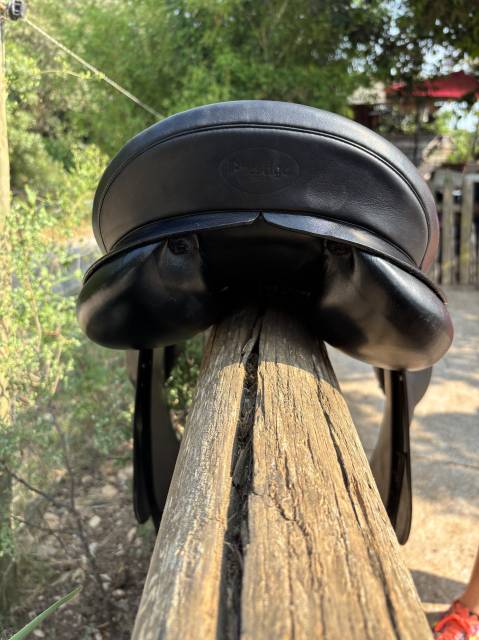 Sella da dressage Prestige Italia  17" - 2015