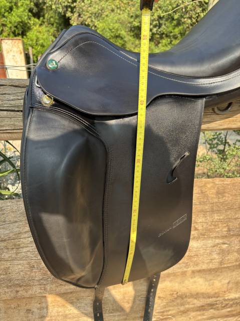 Sella da dressage Prestige Italia  17" - 2015