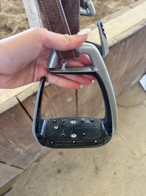 Sella da salto ostacoli Arion Atlas 17" - 2022