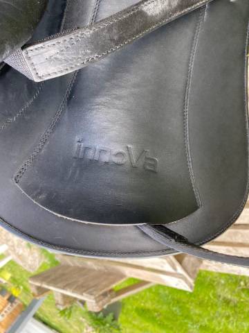 Sella da dressage Bates  18" - 2020