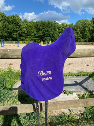 Sella da dressage Bates  18" - 2020