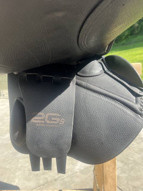 Sella da salto ostacoli CWD  17" - 2021