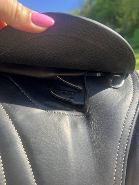 Sella da salto ostacoli CWD  17" - 2021