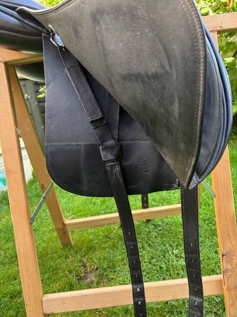 Sella da dressage Bates  17" - 2015