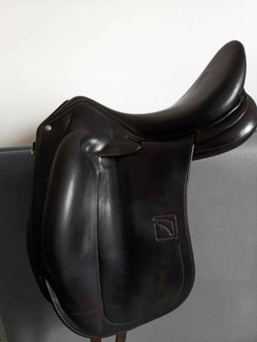 Sella da dressage Childeric  17.5" - 2021