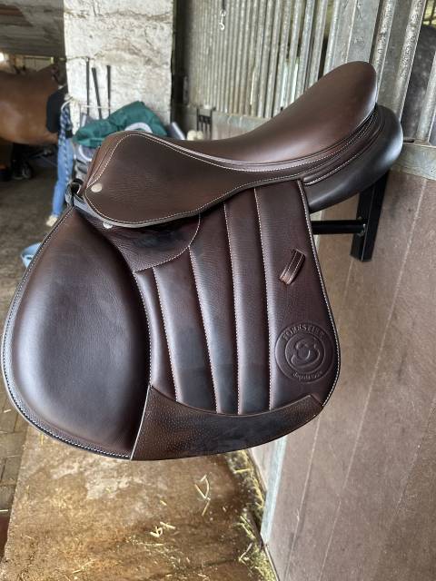 Sella da salto ostacoli Forestier  17" - 2024