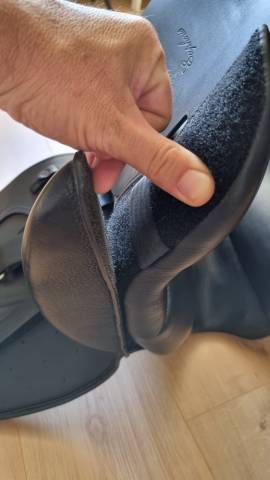 Sella da dressage Stubben  17.5" - 2023