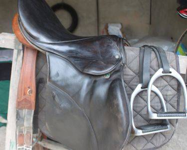 Sella da dressage Stubben  17.5" - 2012