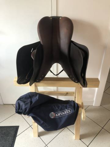 Sella da salto ostacoli Antarès altair Club 18" - 2024