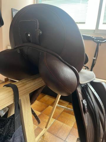 Sella da dressage  Hervé Maurel 17" - 2024