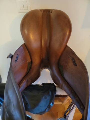 Sella da dressage Devoucoux  18.5" - 2000
