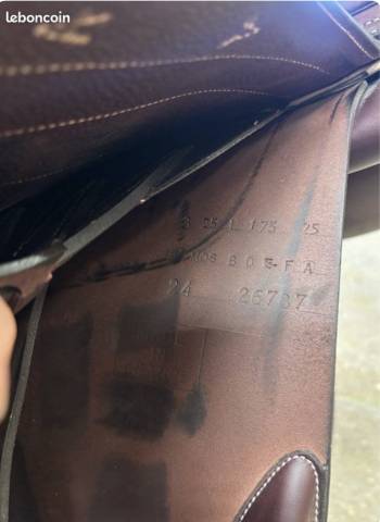 Sella da salto ostacoli Butet  17.5" - 2024