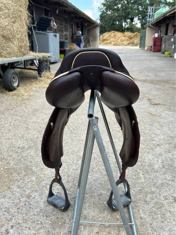 Sella mista CWD  18" - 2024