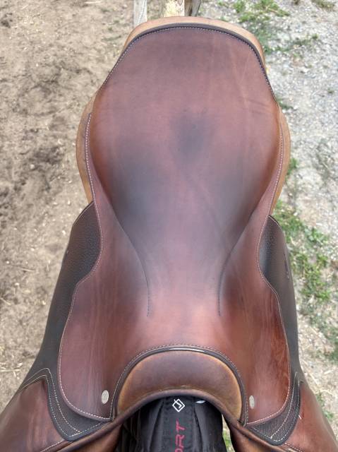 Sella da salto ostacoli Hervé Godignon  17" - 2015