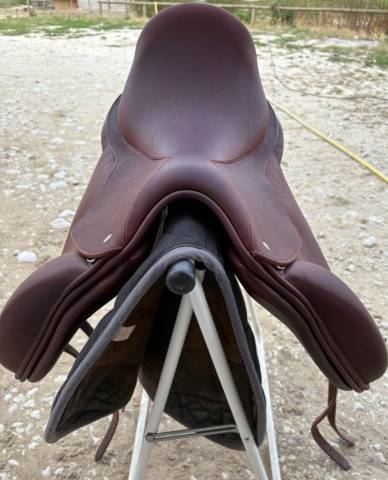 Sella da dressage Meyer Dressage  17.5" - 2024
