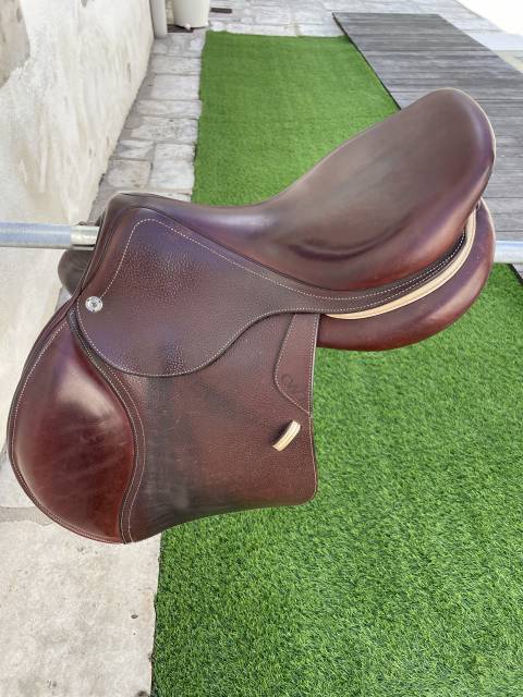 Sella da salto ostacoli  CWD  17.5" - 2022