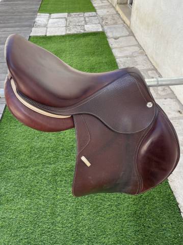 Sella da salto ostacoli  CWD  17.5" - 2022