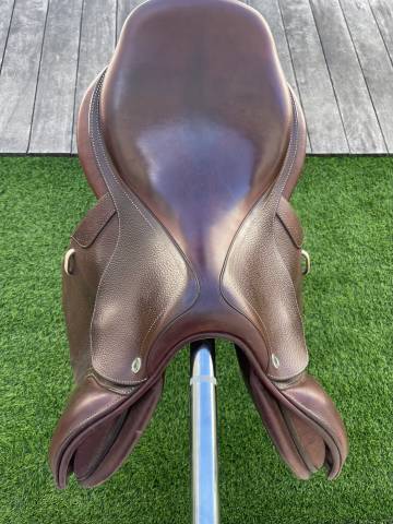 Sella da salto ostacoli  CWD  17.5" - 2022