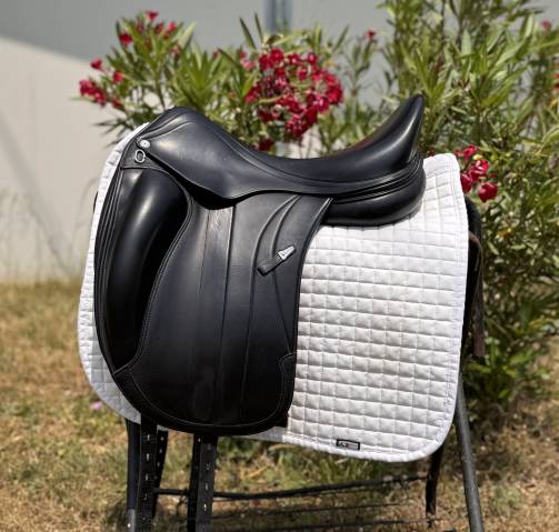 Sella da dressage Equipe  17.5" - 2022
