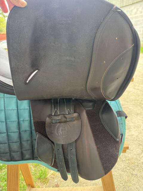 Sella da salto ostacoli TdeT  17" - 2020