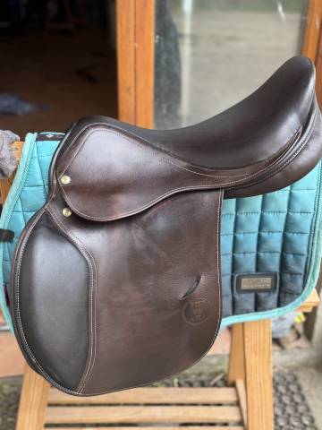 Sella da salto ostacoli TdeT  17" - 2020