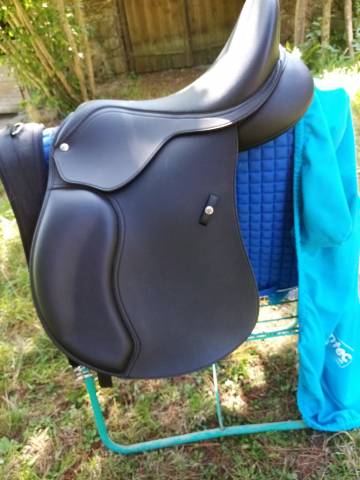 Sella mista Wintec  16.5" - 2024