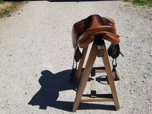 Sella da salto ostacoli Butet  17.5" - 2002