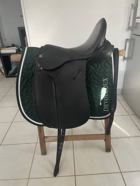 Sella da dressage Barnsby  17.5" - 2020