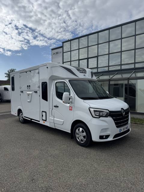 Van per Cavalli Ameline RENAULT MASTER 2025 Nuovo
