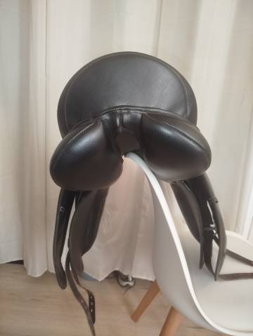 Sella da dressage  Waldhausen  17.5" - 2020